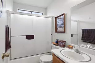 1260 Windsor Ct, Turlock, CA 95380 - Photo 14