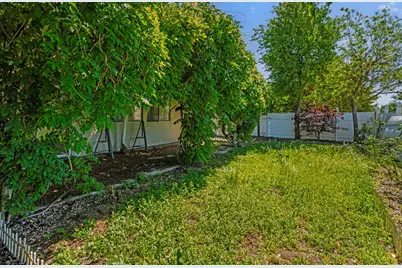 1171 Napa Valley Avenue, Manteca, CA 95336 - Photo 34