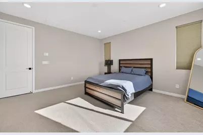 2049 Borealis Circle, Roseville, CA 95747 - Photo 16