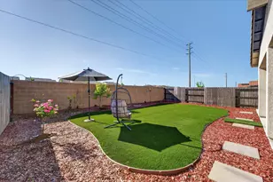 2049 Borealis Cir, Roseville, CA 95747 - Photo 28