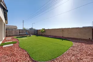 2049 Borealis Cir, Roseville, CA 95747 - Photo 34