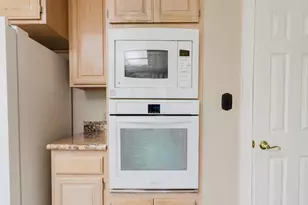 4919 Runway Dr, Fair Oaks, CA 95628 - Photo 24