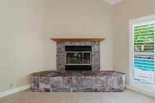 4919 Runway Dr, Fair Oaks, CA 95628 - Photo 12