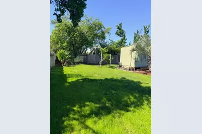 7368 Borba, Sacramento, CA 95828 - Photo 14