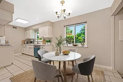 5824 Hesper Way, Carmichael, CA 95608 - Photo 6