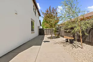 2113 Dripping Rock Ln, Lincoln, CA 95648 - Photo 34