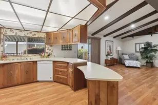 Bentley Ave, Sacramento, CA 95823 - Photo 16