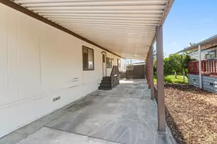 Bentley Ave, Sacramento, CA 95823 - Photo 46