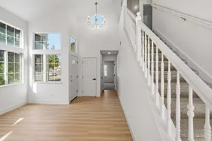 8916 Mandalay Way, Elk Grove, CA 95624 - Photo 6