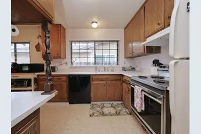 1037 Tenaya Court, Manteca, CA 95337 - Photo 14