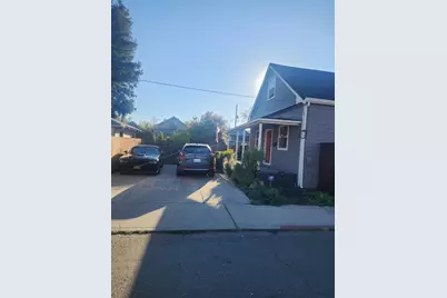 2721 San Jose Way, Sacramento, CA 95817 - Photo 2