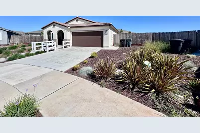 6106 Friendship Court, Riverbank, CA 95367 - Photo 2