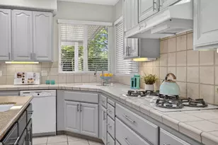 5500 Tierra Gardens Ln, Carmichael, CA 95608 - Photo 24