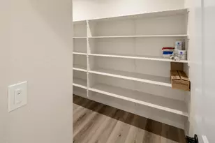 4156 Aura Way, Rancho Cordova, CA 95742 - Photo 32