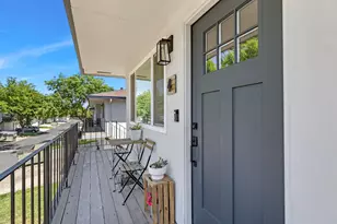 8943 El Mirador Dr, Elk Grove, CA 95624 - Photo 12