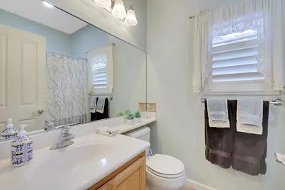 1049 Tiburon Way, Plumas Lake, CA 95961 - Photo 8
