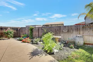 2011 Coffee Creek Way, Plumas Lake, CA 95961 - Photo 34