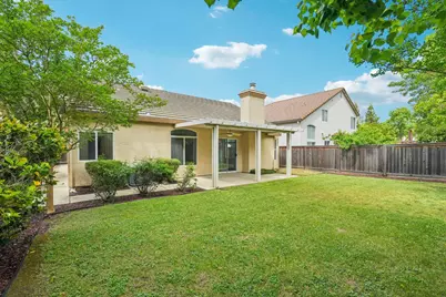 3157 Halyard Way, Elk Grove, CA 95758 - Photo 2