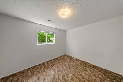 1600 Thorsen Avenue, Modesto, CA 95355 - Photo 18