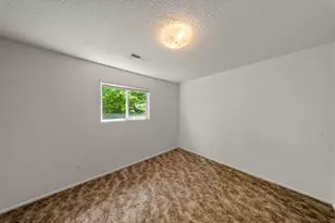 1600 Thorsen Ave, Modesto, CA 95355 - Photo 18