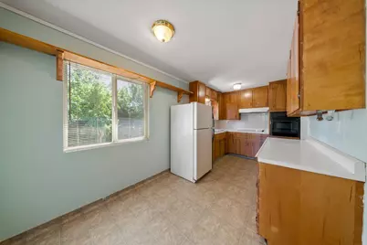 1600 Thorsen Avenue, Modesto, CA 95355 - Photo 12