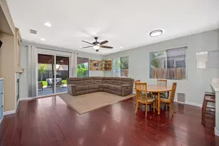 9226 Lucchesi Dr, Sacramento, CA 95829 - Photo 16