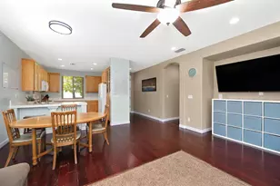 9226 Lucchesi Dr, Sacramento, CA 95829 - Photo 14