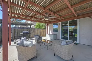 9226 Lucchesi Dr, Sacramento, CA 95829 - Photo 38