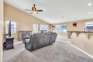 1091 Norman Dr, Manteca, CA 95336 - Photo 16