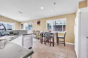 1091 Norman Dr, Manteca, CA 95336 - Photo 10