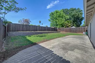 8037 Ruthwood Way, Orangevale, CA 95662 - Photo 32