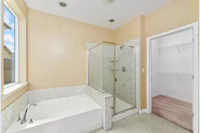 9583 Lomax Court, Sacramento, CA 95829 - Photo 12