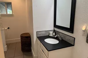 2041 Wally Ct, Modesto, CA 95350 - Photo 10