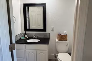 2041 Wally Ct, Modesto, CA 95350 - Photo 14