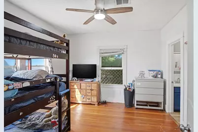 557 Florence Street, Turlock, CA 95380 - Photo 14