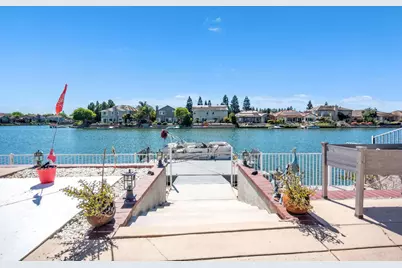 3251 Port Pacific Ln, Elk Grove, CA 95758 - Photo 6