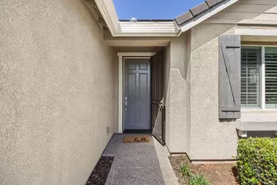 8013 Solomon Drive, Elk Grove, CA 95757 - Photo 4