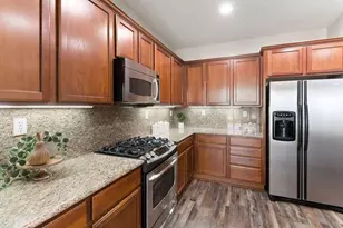 8013 Solomon Dr, Elk Grove, CA 95757 - Photo 14