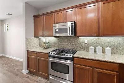 8013 Solomon Drive, Elk Grove, CA 95757 - Photo 16