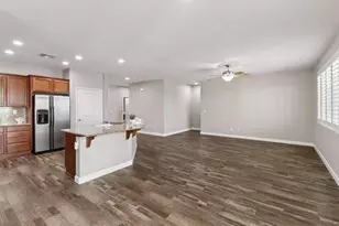 8013 Solomon Dr, Elk Grove, CA 95757 - Photo 14
