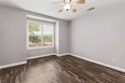 8013 Solomon Drive, Elk Grove, CA 95757 - Photo 20