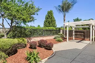 8013 Solomon Dr, Elk Grove, CA 95757 - Photo 1