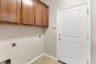 8013 Solomon Dr, Elk Grove, CA 95757 - Photo 30