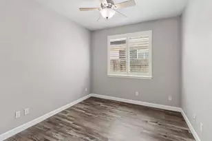 8013 Solomon Dr, Elk Grove, CA 95757 - Photo 24