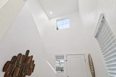 8216 Kossum Way, Elk Grove, CA 95624 - Photo 14