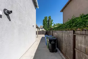8216 Kossum Wy, Elk Grove, CA 95624 - Photo 54