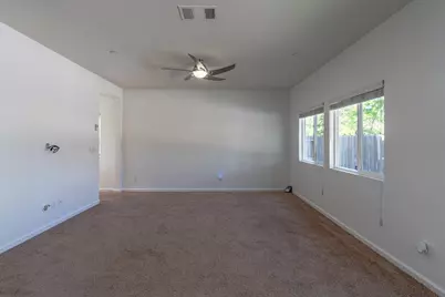 8216 Kossum Way, Elk Grove, CA 95624 - Photo 20