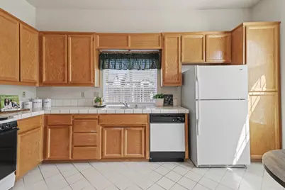 6813 Desta Court, Elk Grove, CA 95758 - Photo 18