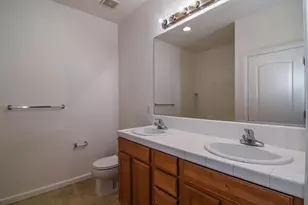 3301 N Park Dr, Sacramento, CA 95835 - Photo 40