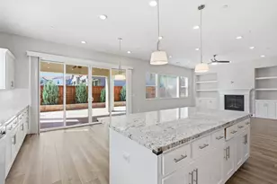 1224 Wadsworth Cir, Roseville, CA 95747 - Photo 22